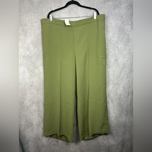 J. Crew Pants - J. Crew 365 Wide Leg Crepe Pant Women’s Size 22 Inseam Cropped Pleated